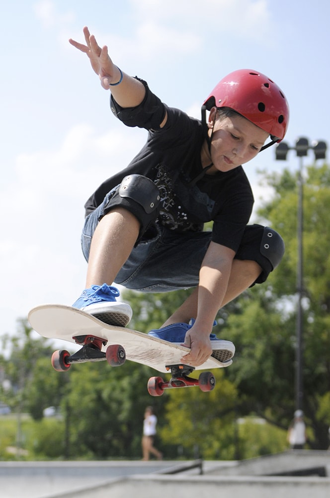 Sports Skate Boarding